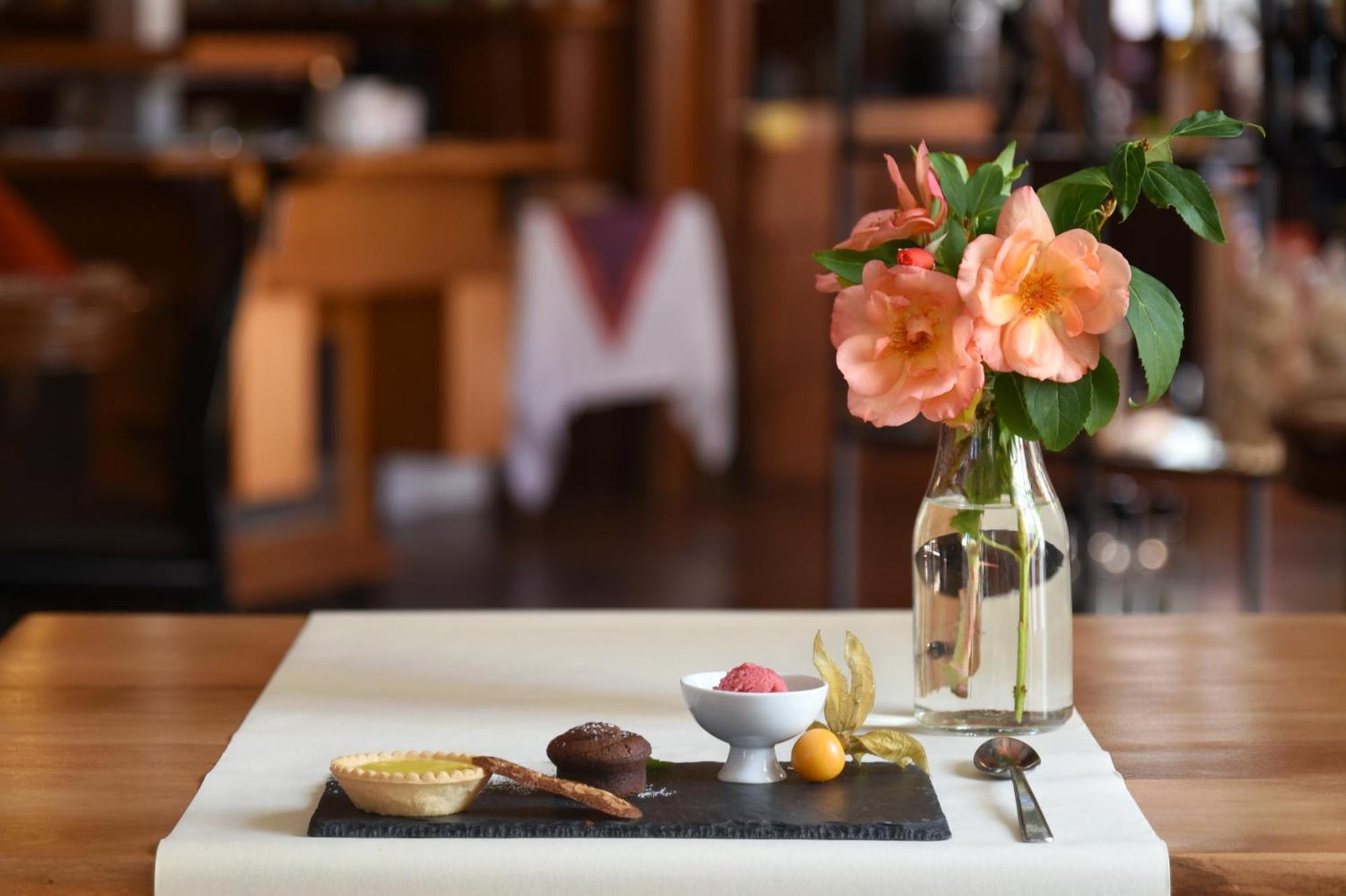 Hotel De L'Aigle Couvet 외부 사진