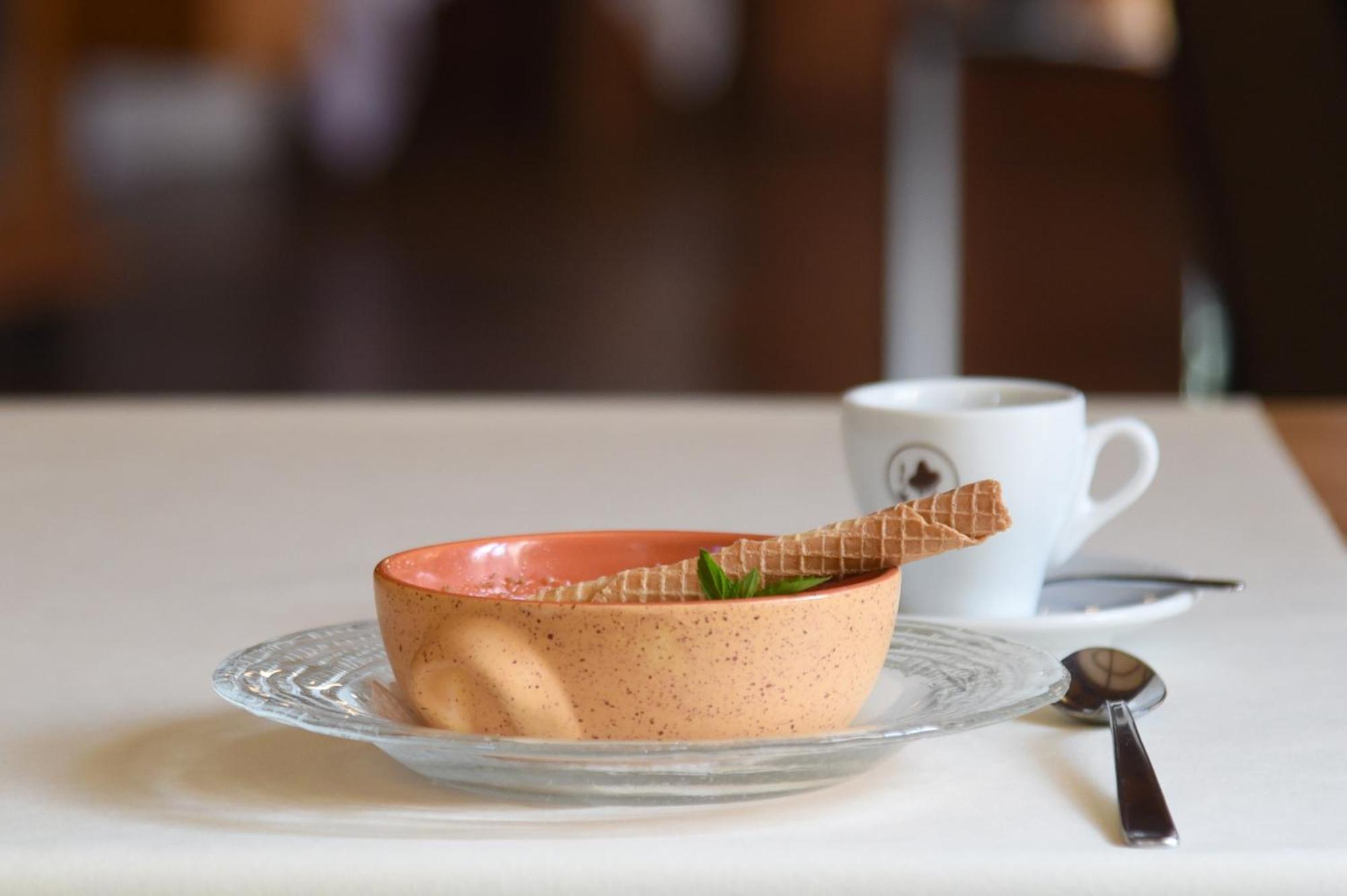 Hotel De L'Aigle Couvet 외부 사진